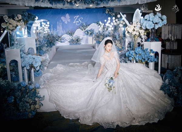 婚禮篇丨藍(lán)色，是深邃的寧靜，是永恒的忠誠